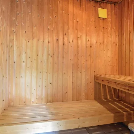 Tatil Evi Five Bedroom Holiday In Blavand